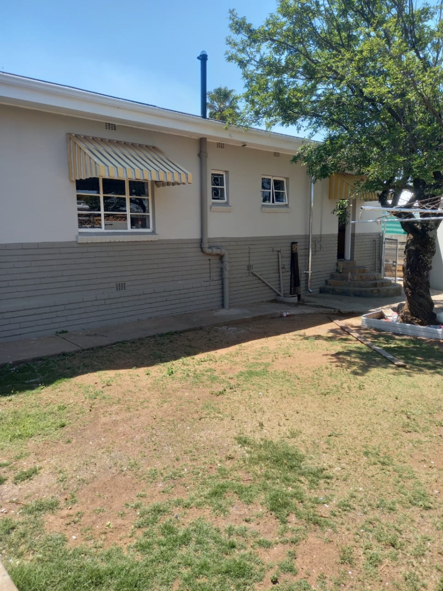4 Bedroom Property for Sale in Collerville North West
